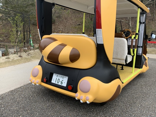 まんまるでかわいい肉球