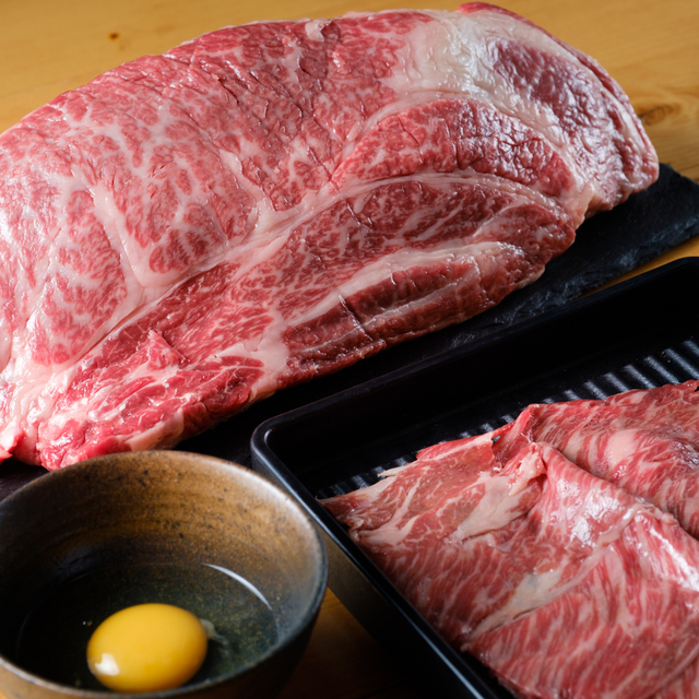 適度にサシが入った“A3ランクの国産黒毛和牛”