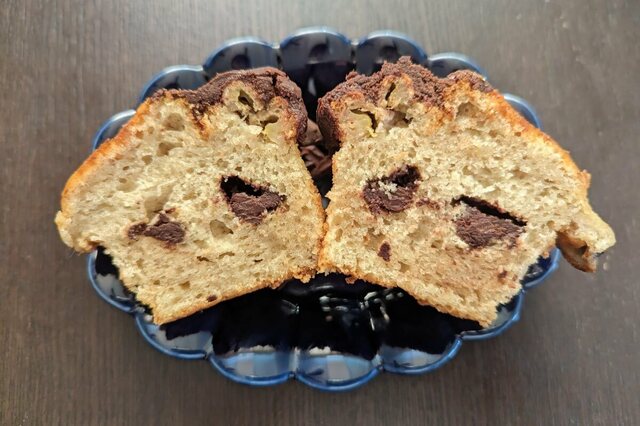 田辺農園バナナとクーベルチュール（カカオ分 58%）チョコマフィン