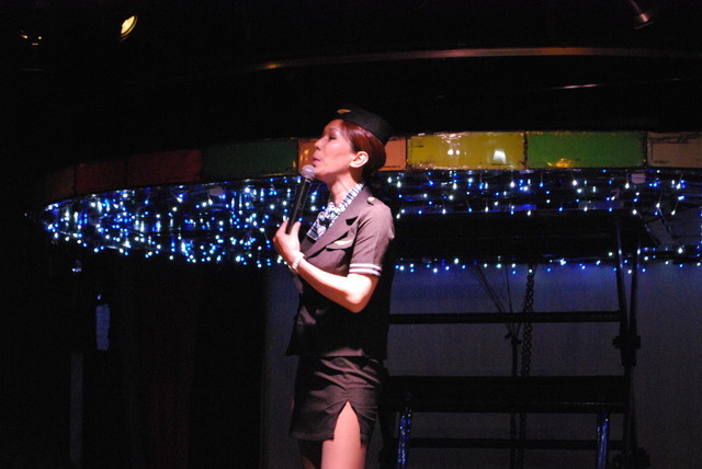 はとバスソロ活体験／黒鳥の湖・「朝倉南」さん