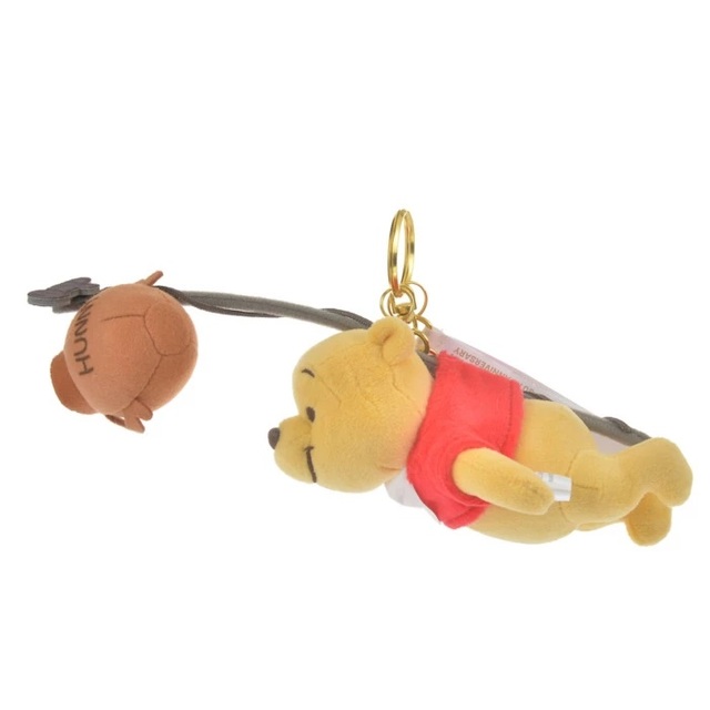 プーさん ぬいぐるみキーホルダー・キーチェーン Disney Store Japan 30TH 2,200円