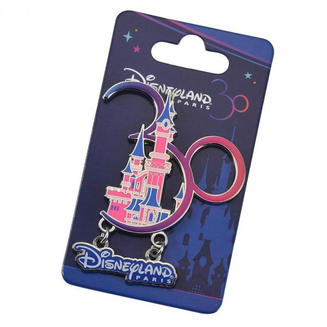 ミッキー ピンバッジ 城 Disneyland Paris 30th Family 1,430円