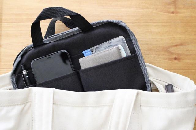 【ダイソー】選べる2WAYリバーシブルバッグ／200円