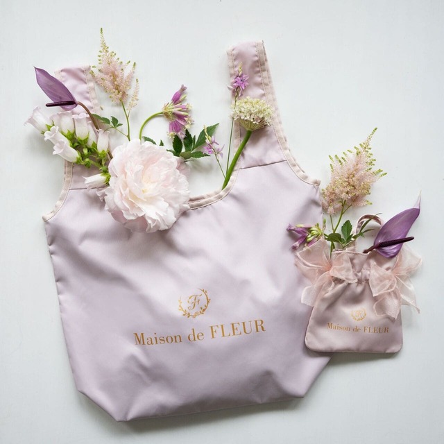 【メゾン ド フルール ショッピングバッグ（ピンク）】上品なピンク