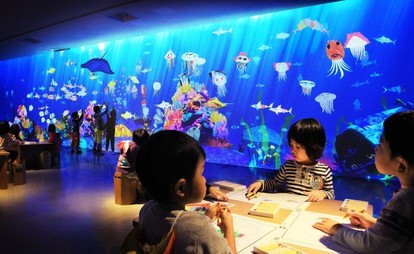森ビル チームラボ ボーダレスな5つの世界 に子どもも大人も夢中に 新ミュージアム体験レポ 写真満載 2 2 ハピママ 森ビル チームラボ ボーダレスな5つの世界 に子どもも大人も夢中に 新ミュージアム体験レポ 写真満載 2 2 ハピママ