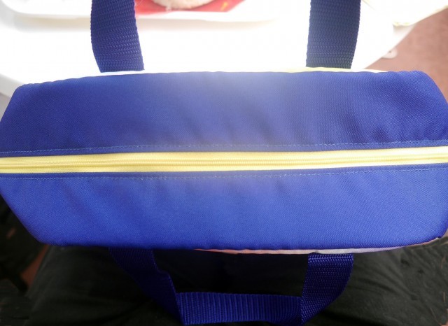 「スウィートハート・カフェ」スペシャルセット、スーベニアランチケース付き