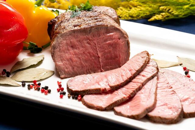 「人気の定番メニュー」＜期間：2025年9月1日～＞【平日は“大人3,000円以下”で豪華ランチブッフェが楽しめる！「ホテルエミシア東京立川」で彩り豊かな実りの秋を大満喫！】