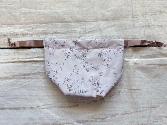 裏側ももちろん柄入り