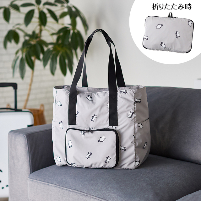 ベルメゾン キャリーケースに取り付け可能な折りたたみトートバッグ「Suicaのペンギン」｜3,990 円(税込)