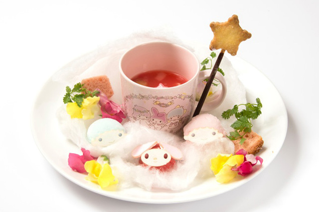 キキ&ララ・マイメロディ40thアニバーサリーカフェ/ふわふわ雲の上でお祝い!デザートプレート(プレゼントマグカップ付き)