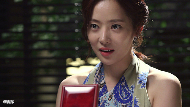 ユン・アジョン 『誘惑』 ©SBS