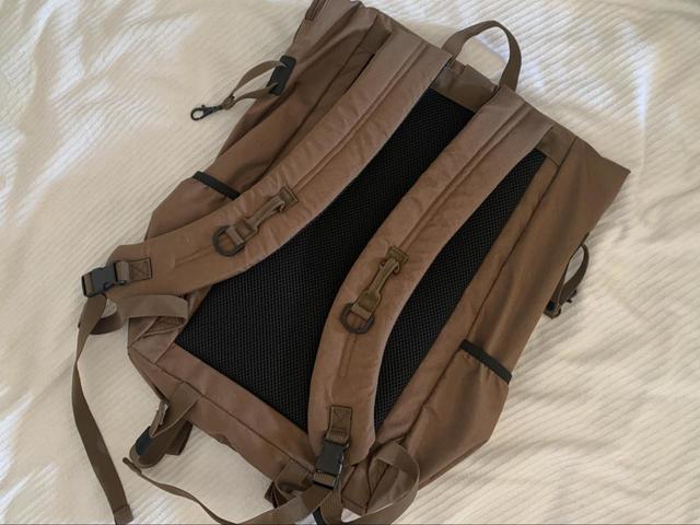 【ワークマン ジョイントバックパック】裏面はメッシュ素材で通気性良し