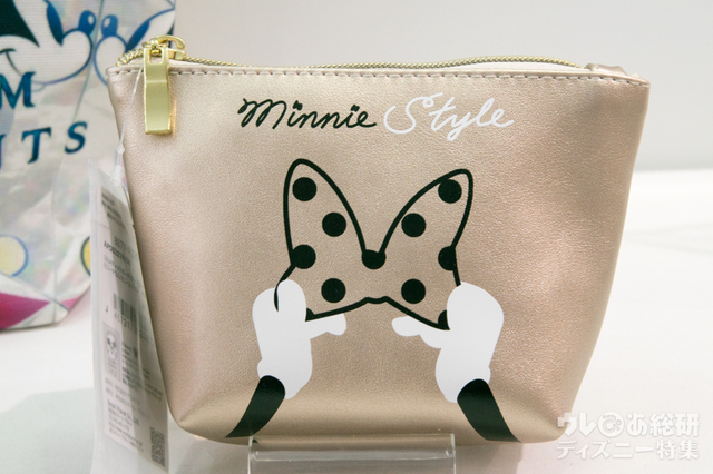 渋谷ヒカリエ ／ＳｈｉｎＱｓ（シンクス）限定Disney ポーチ｜「ミニーマウス」｜1,836円（税込）