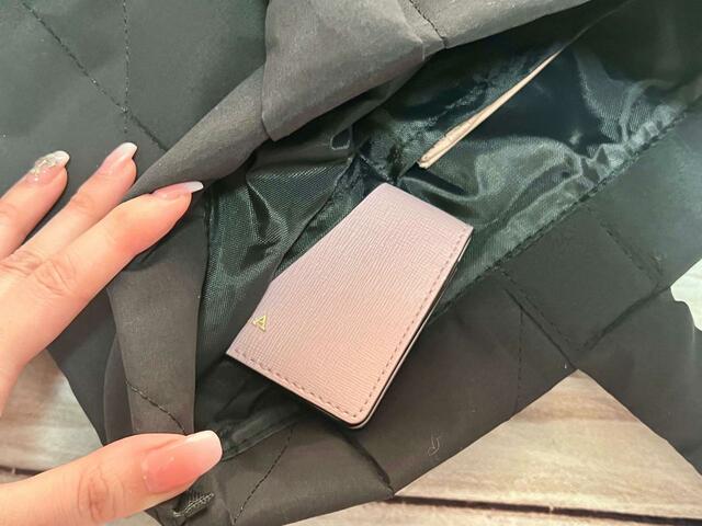 名刺入れを入れてもGood！