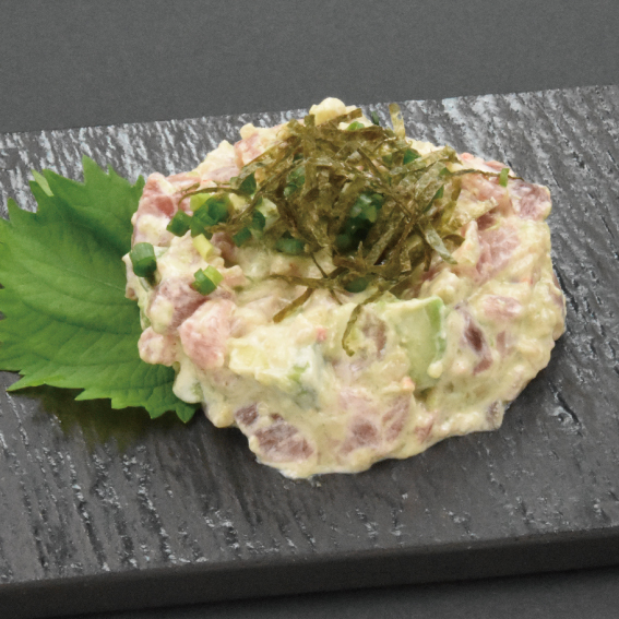マグロとアボカドのタルタル