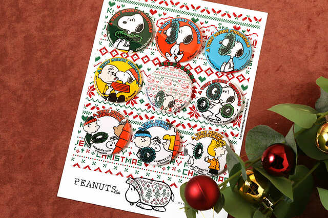 【PEANUTS Cafe】クリスマスコンプリート 2025 (税込3,300円・オンライン限定・12月1日発売)/クリスマス仕様のスヌーピーと仲間たちをあしらったカプセルトイのコンプリートセット!
