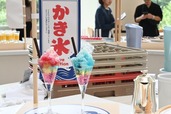 【ヒルトン東京ベイ「BON DANCE」】ライブステーションのかき氷!いちごとブルーハワイ、どちらもかわいい!