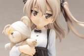 「ガルパン劇場版 島田愛里寿」ボコぐるみを抱えた可愛らしい姿でフィギュア化、杉本功による徹底監修