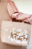 「ダッフィー＆フレンズのサークル・オブ・フレンドシップ」スーベニアランチケース使用例