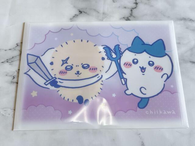 ハチワレはラッコと登場！