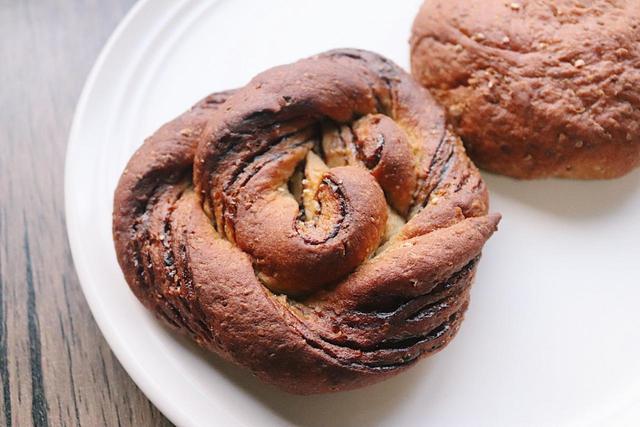 チョコレートのBASE BREAD