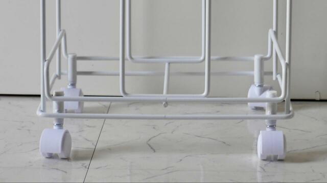 【ニトリ　段ボールストッカー】キャスターは360度回転し、楽々移動できます