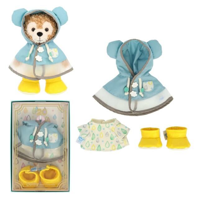 アニバーサリー・セレクションBOX 33,000円|東京ディズニーリゾート「ダッフィー&フレンズ20周年:カラフルハピネス」過去のアートがデザインされたスペシャルグッズ|販売店舗:東京ディズニーシー「マクダックス・デパートメントストア」|発売日:2025年12月18日(木)