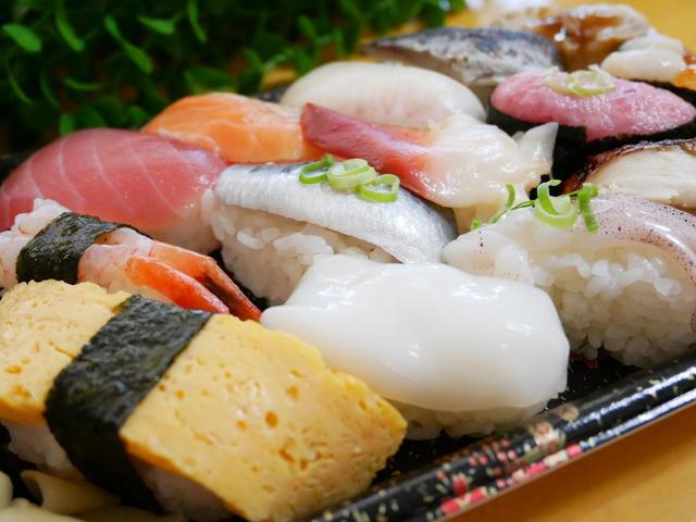 炙りさんま、焼サバなども／彩か14カン　国産ぶり炙りさんま入　税込644円