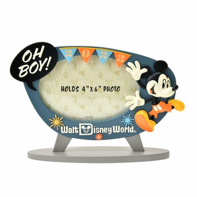ミッキー フォトフレーム DATED 2023 3,850円