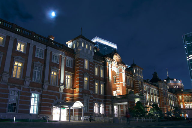 撮影地：東京駅 / カメラ：PENTAX K-3Ⅱ