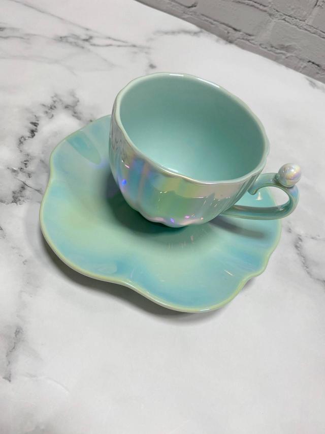 【Francfranc（フランフラン）】オパールシェルカップ＆ソーサー　MINT／税込1,400円