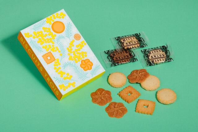 【資生堂パーラー】『ビスキュイ トロワ』648円 8枚入(ヴァニーユ、カネル 各3枚/シュクレ2枚)