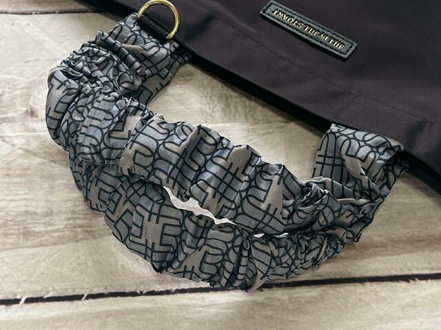 ハンドルはくしゅくしゅとしていてキュート!