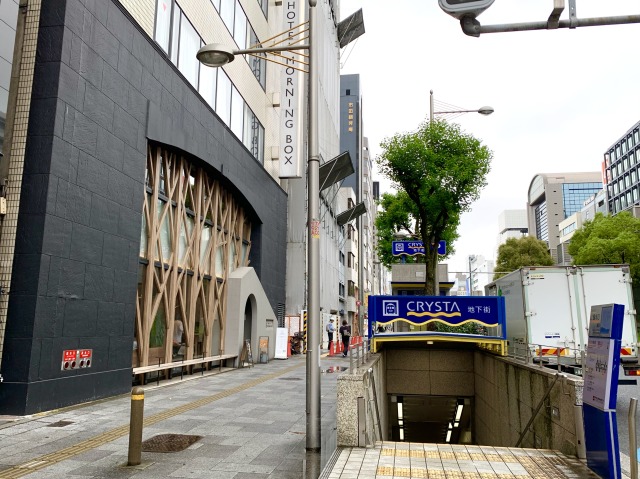 「長堀橋クリスタ」は、飲食店やアパレル、雑貨店などが軒を連ねる地下街