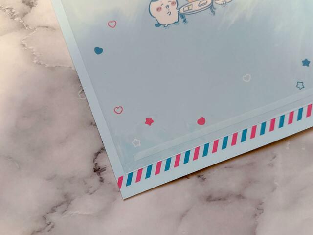オリジナル切手台紙はブルー。星が散りばめられておりキュート!