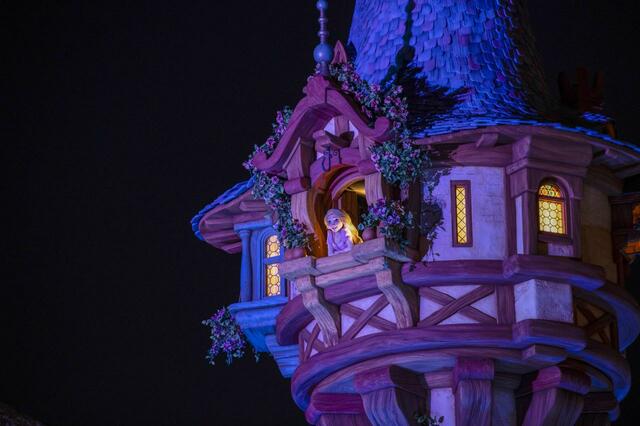 東京ディズニーシー「ファンタジースプリングス」内「ラプンツェルのランタンフェスティバル」