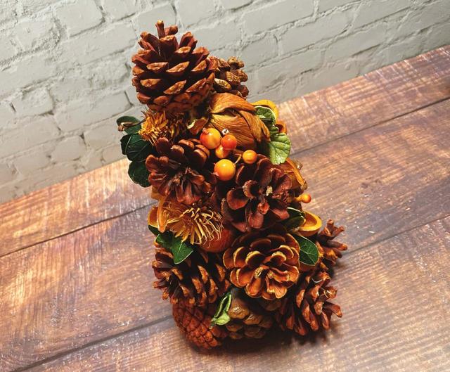 【ナチュラルキッチン】松ぼっくりオブジェツリーツリーパンプキンOR／税込1,100円