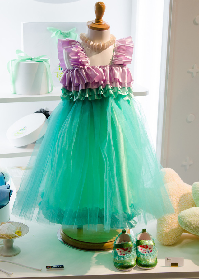 まるでアリエルのようなワンピース。