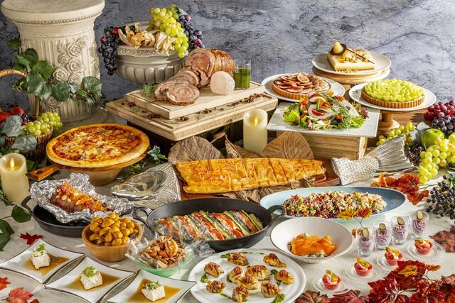 「豊穣の秋＆シャインマスカットスイーツフェア」＜期間：2025年9月1日～11月16日＞【【ヒルトン東京お台場】宝石みたいな“シャインマスカットスイーツ”が並ぶ「豊穣の秋＆シャインマスカットスイーツフェア」開催】