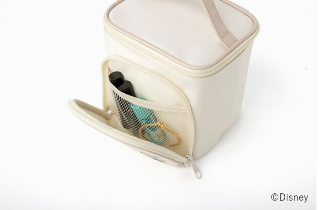 Walt Disney World VANITY POUCH BOOK