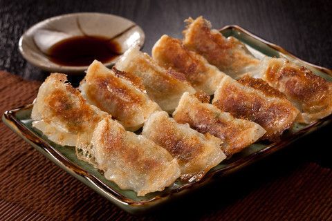 たれ屋／クロワッサン餃子