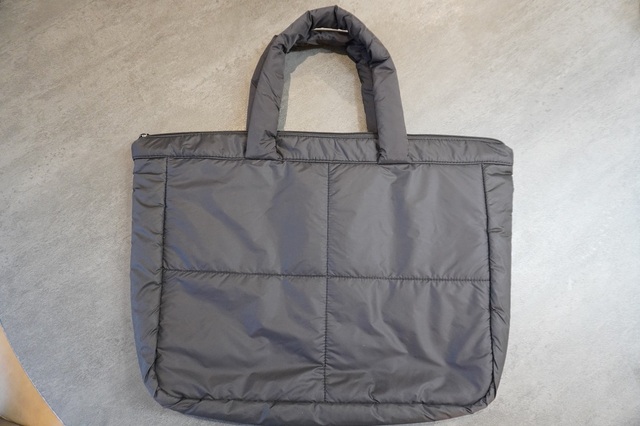 【DAISO】トートバッグ スクエアキルト:550円(税込)