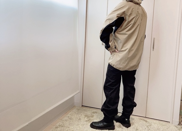 【ワークマン INAREM(イナレム)レディースレインスーツ】シェルジャケットとして、晴れの日にきても違和感なし