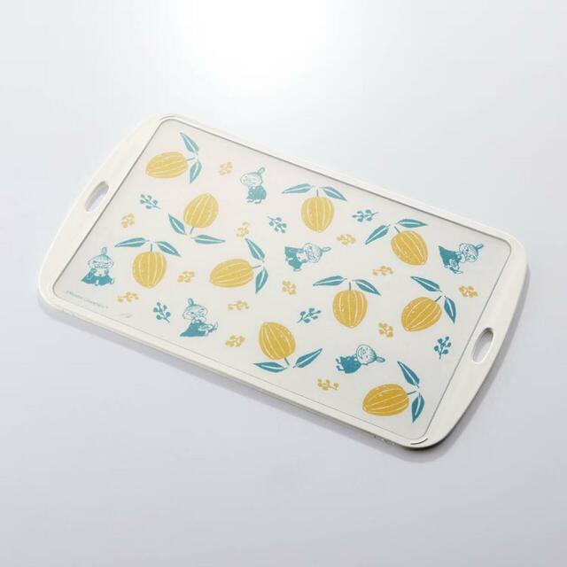 【ムーミン×ベルメゾンのおうちグッズ人気ランキング 7位】「リバーシブルまな板『ムーミン』」1,980円（税込）