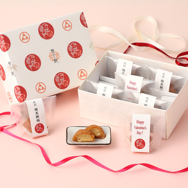 [岩谷]　紀州 梅真鯛梅 五個入（バレンタイン特別仕様）