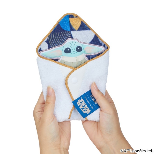 【スターウォーズ「グローグー おくるみハンカチ」】くるまれたグローグーがかわいい！