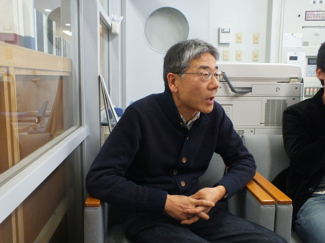 司書教諭の鳥居先生 