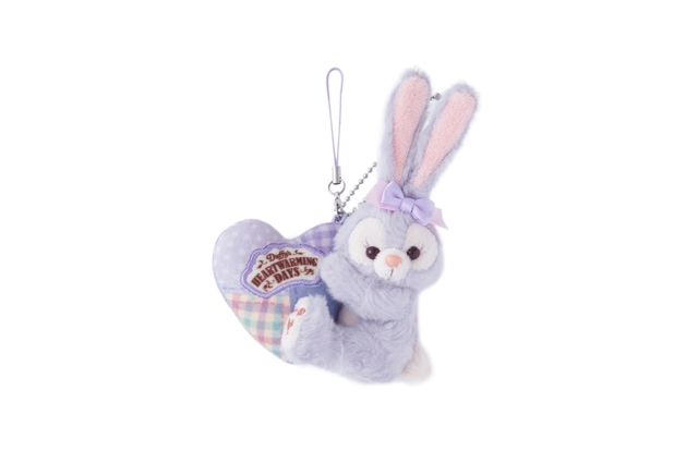 ストラップ ¥1,700｜東京ディズニーシー「ダッフィーのハートウォーミング・デイズ」（2018年）