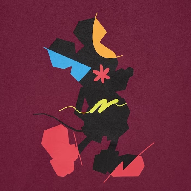 ユニクロ ミッキー スタンズ UT グラフィックTシャツ（半袖・レギュラーフィット）1,500円