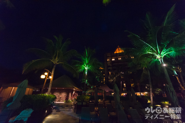 「アウラニ・ディズニー・リゾート & スパ コオリナ・ハワイ」の夜景